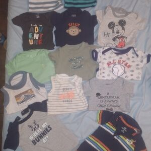 Bundle Of Onesies/Rompers ~Play Conditon~